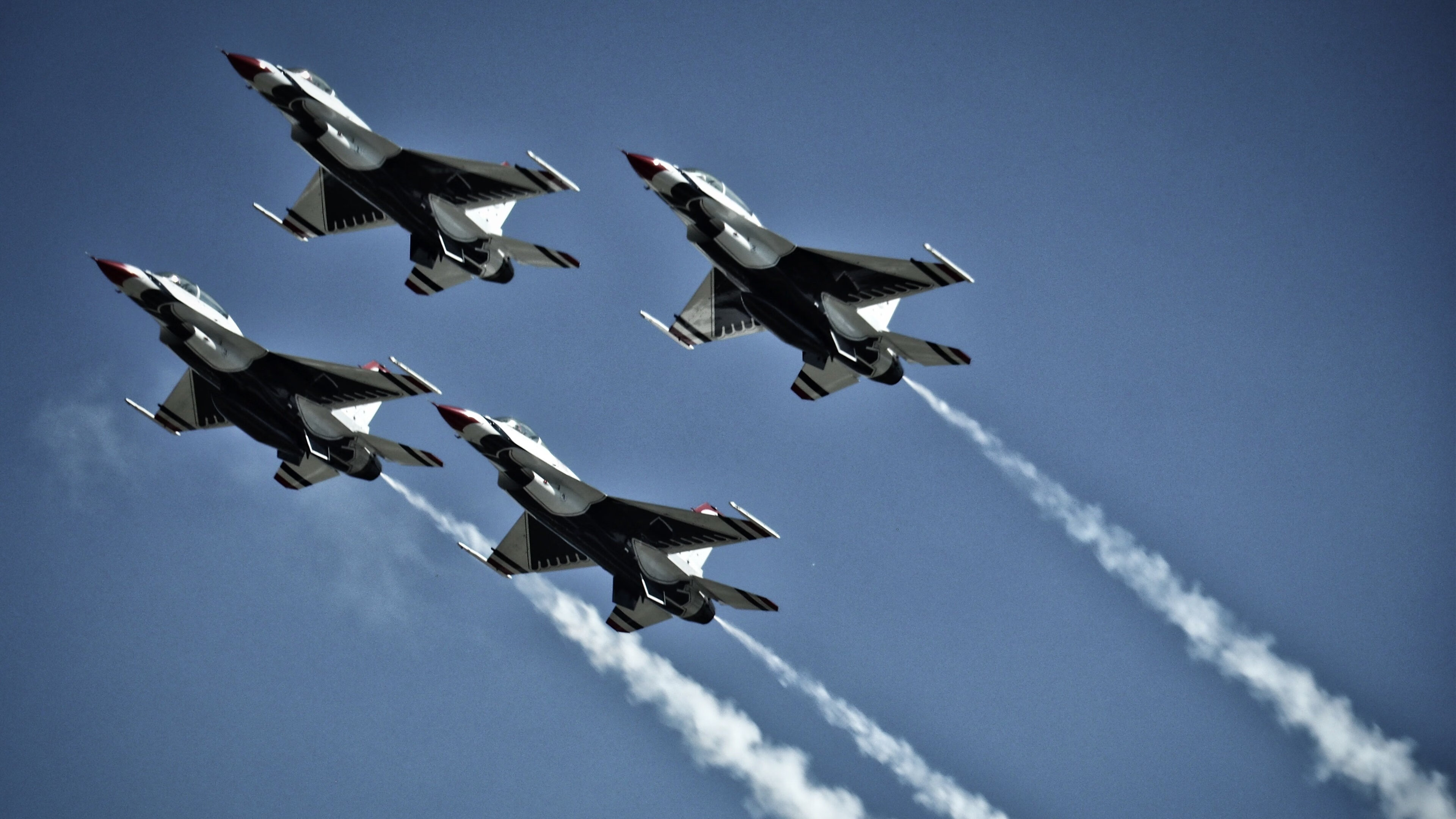 五大联赛是否调整防守球员盯人策略以匹配新节奏需求,五大联赛球迷进场