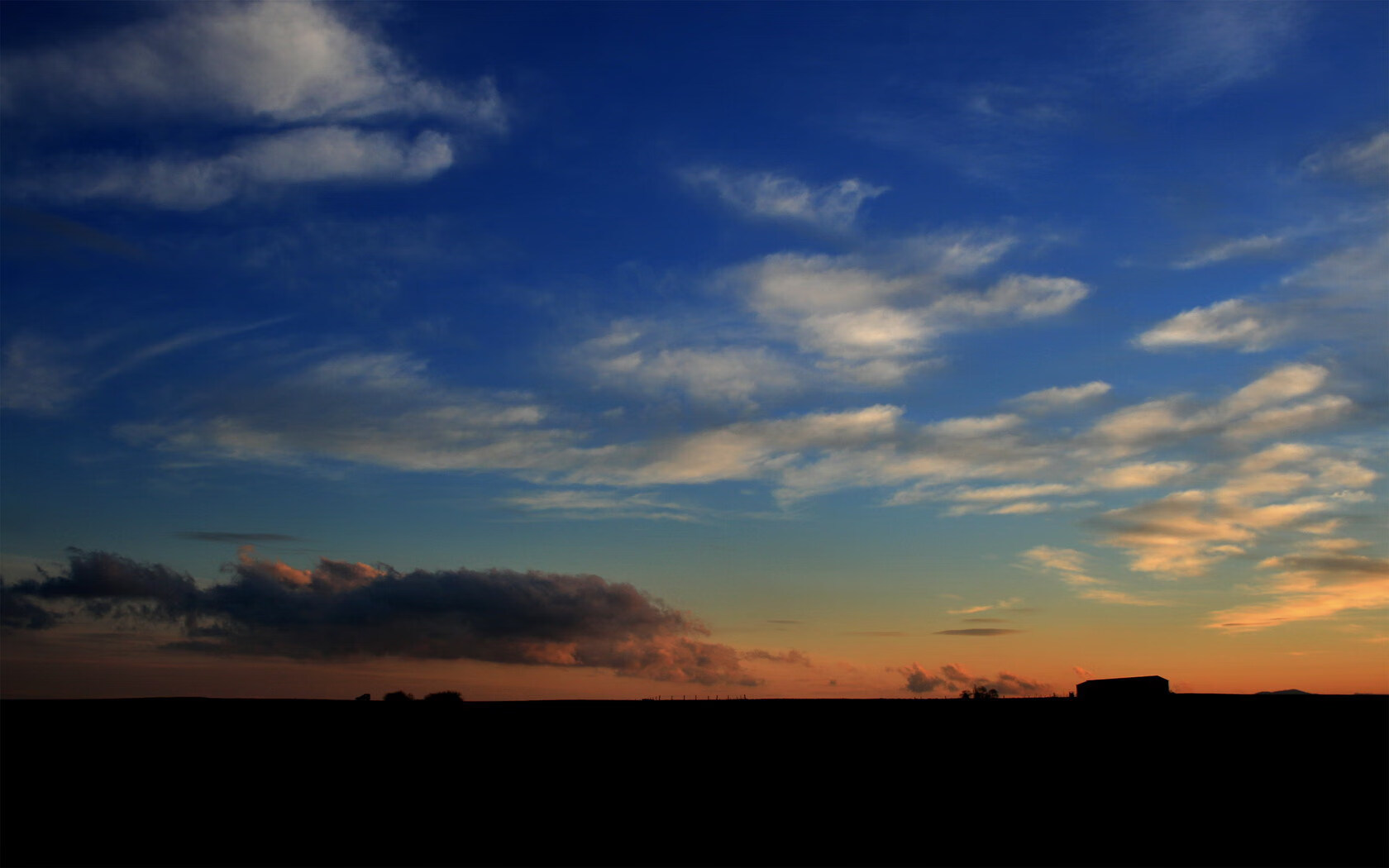 国家队教练团队增加多语言沟通成员强化战术统一，国家队教练组名单
