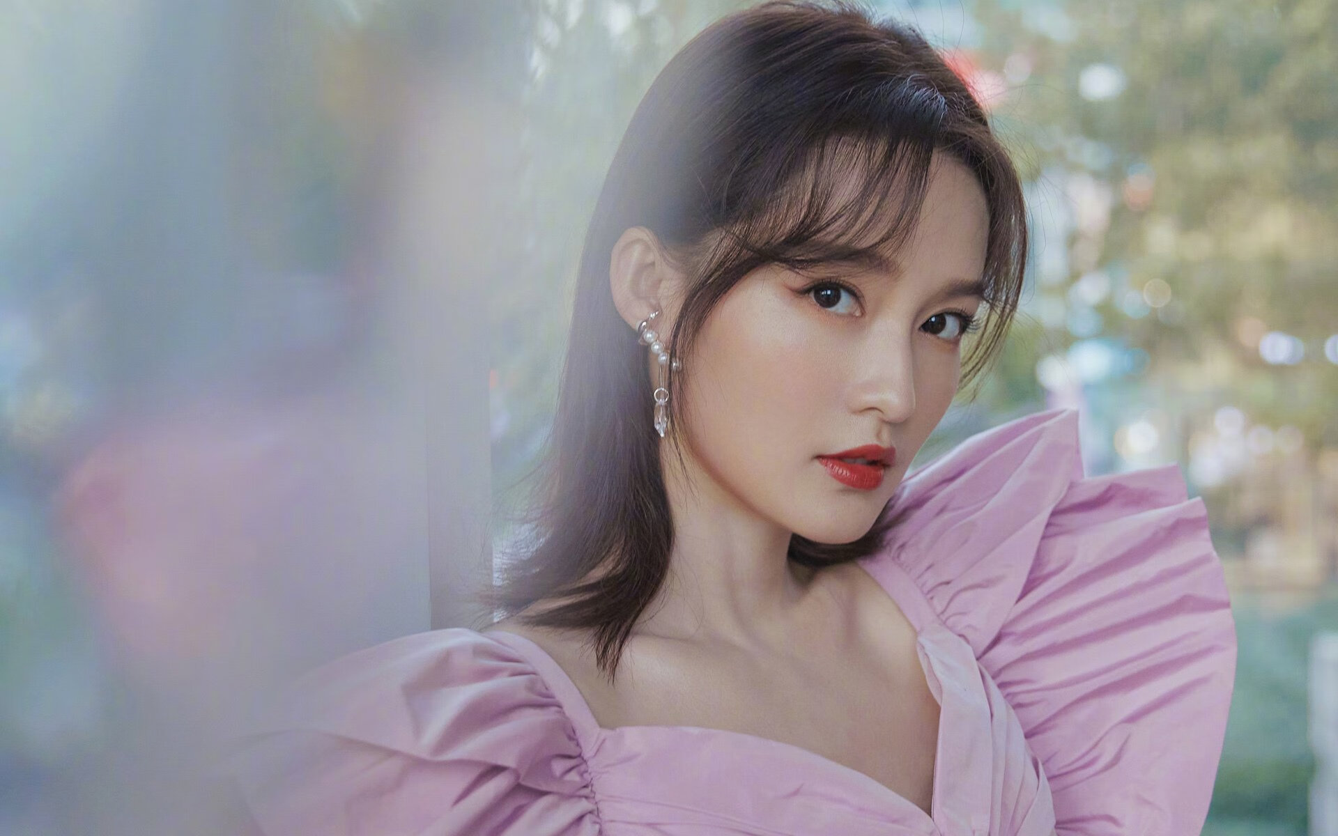 阿伦·斯密斯:全黑队进攻发动机,精准传球铸就球队胜利,阿伦-内史密斯